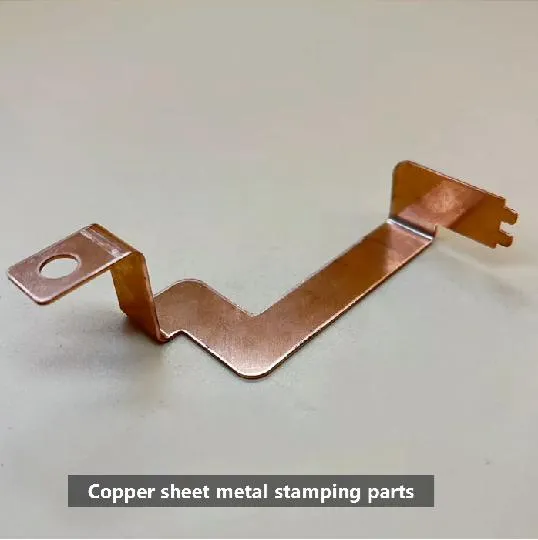 Металлическое оборудование, медная штамповка, небольшие аккумуляторные пружины, электрические контакты